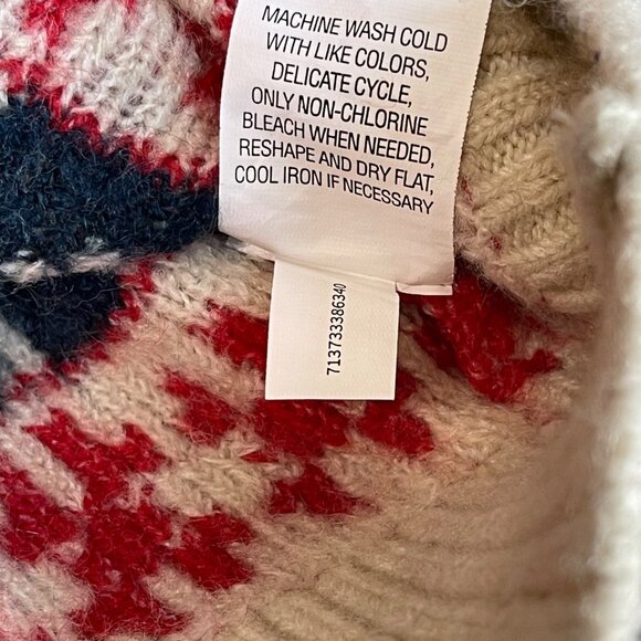 Nordic Isle V-Neck Christmas Cardigan Sweater Women's Size S/M Reindeer Holiday - Picture 5 of 10